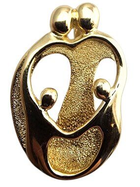 14 Karat Yellow Gold Family Of Four Embracing Pendant #23936